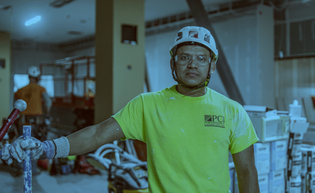 7 Ways to Keep Workers Safe on Cleanroom Projects