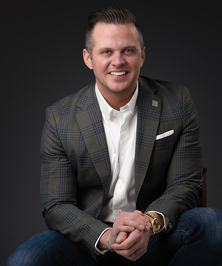 kavanagh_brian_chair_vert